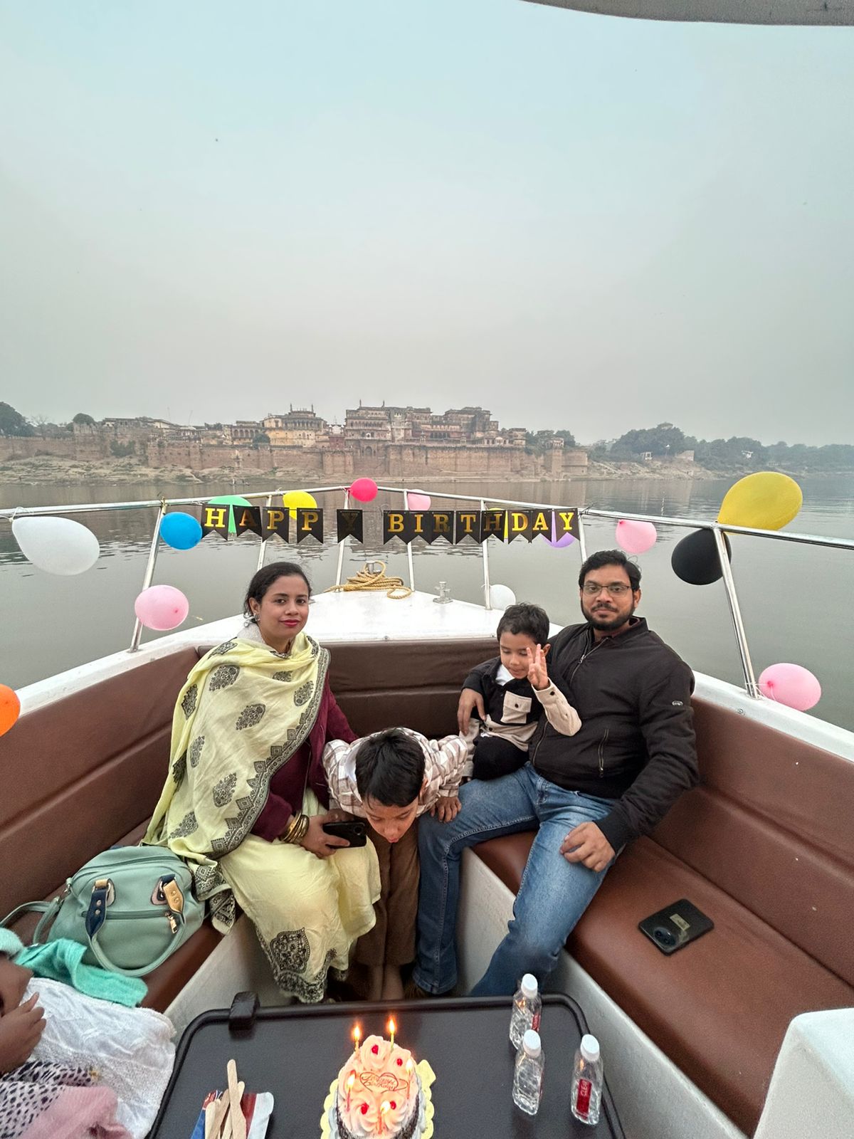 Celebrate special occasions like birthdays on our luxury Varanasi cruise with a stunning Ganga view.